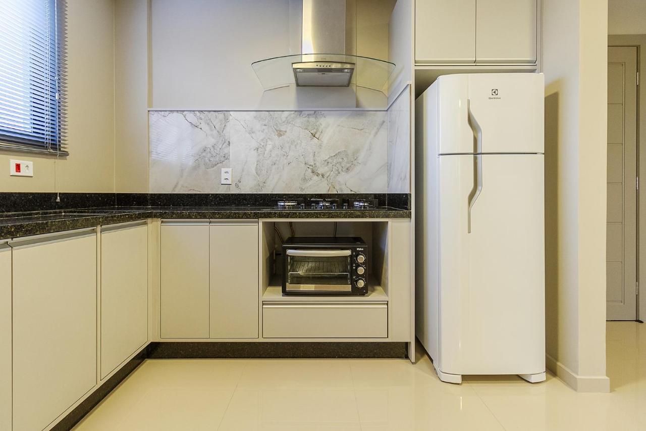 Pleione Flats Apartment Curitiba Bagian luar foto