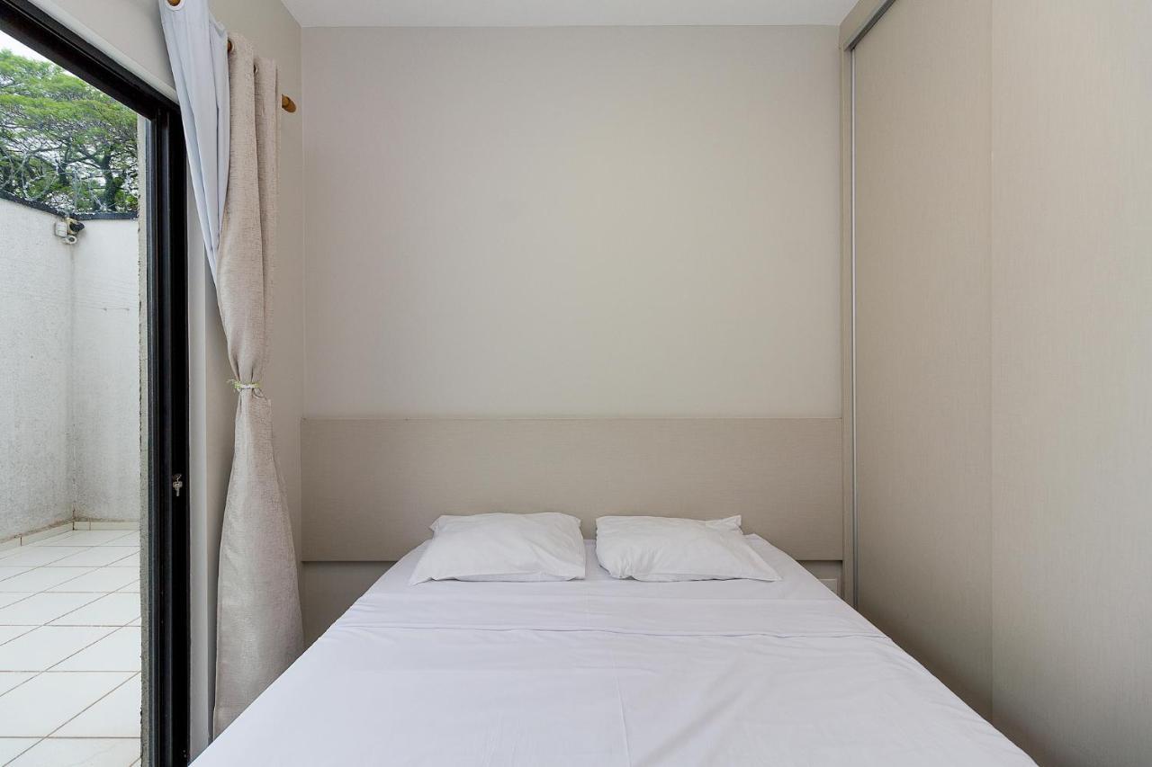 Pleione Flats Apartment Curitiba Bagian luar foto
